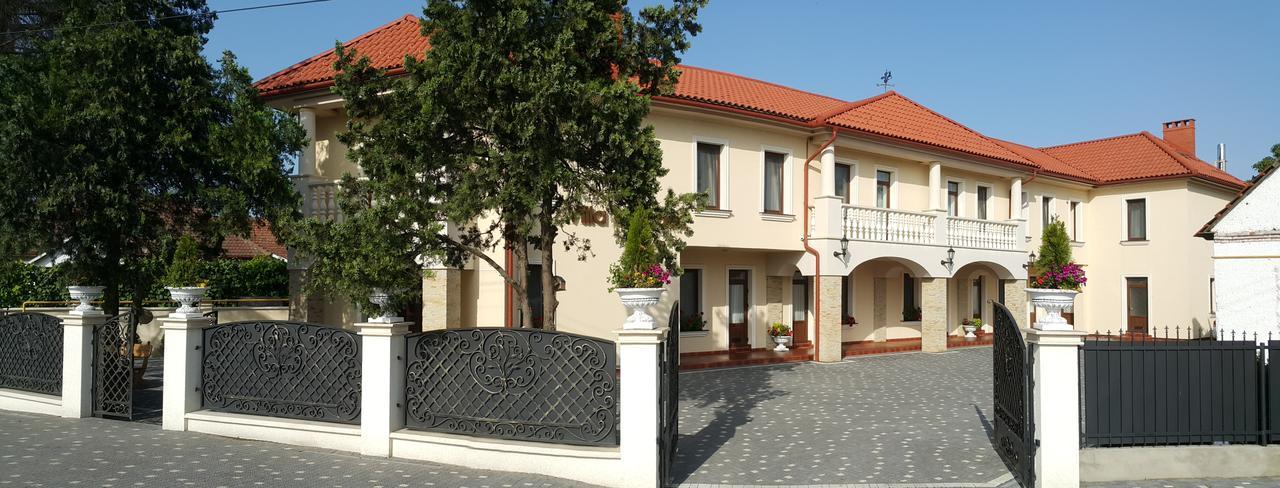 Villa Mitades Яноши Экстерьер фото